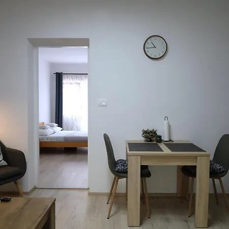 Gasthuis Ana House With Umag