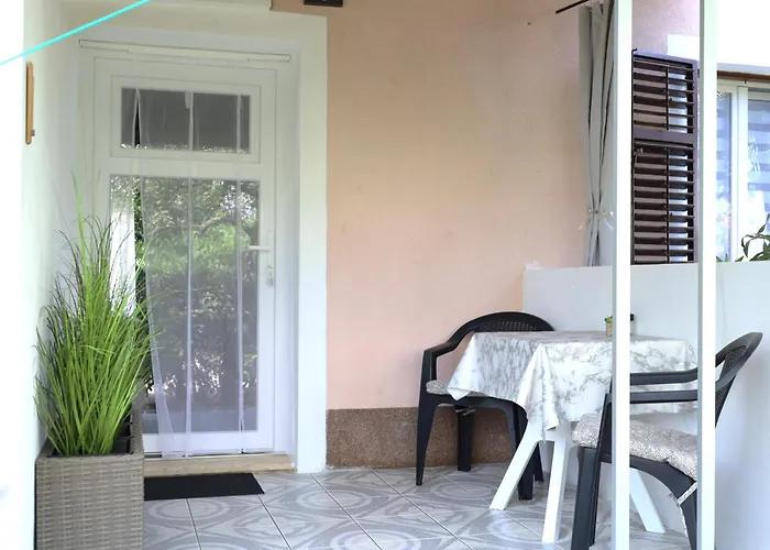 Ana House With Penzion